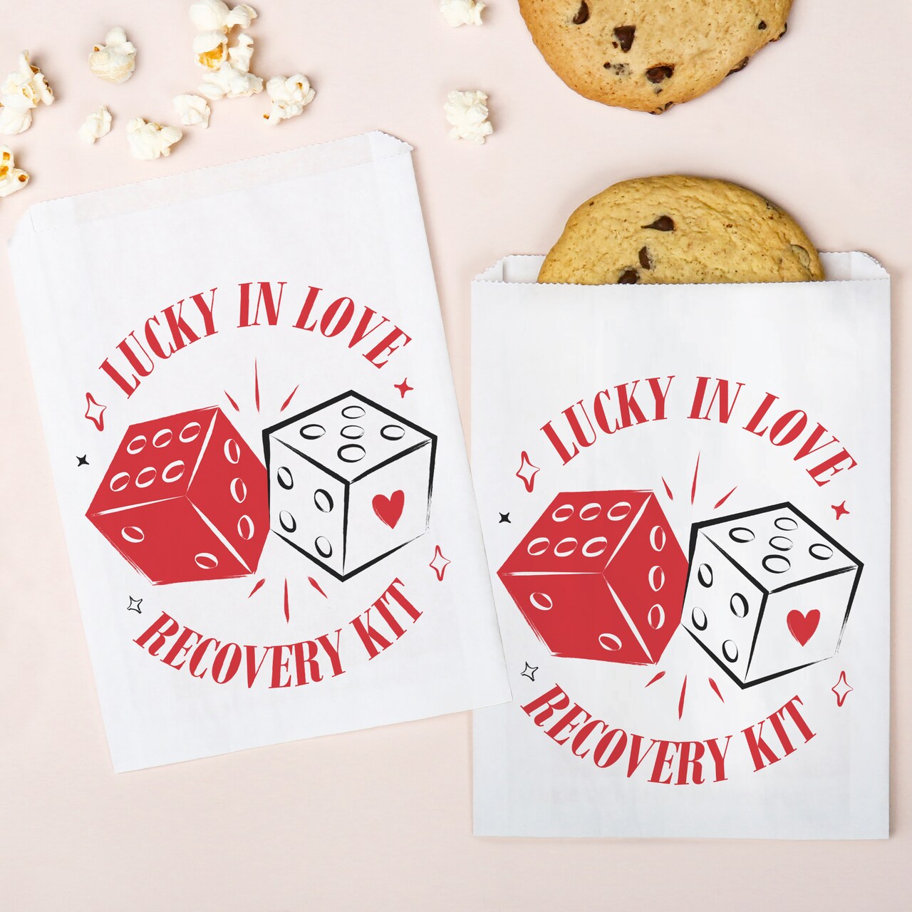Big Dot of Happiness Lucky in Love Paper Treat Bags, Las Vegas Bachelorette Party Candy Bags, Greaseproof White Paper Sandwich Cookie Bags - 25 Count
